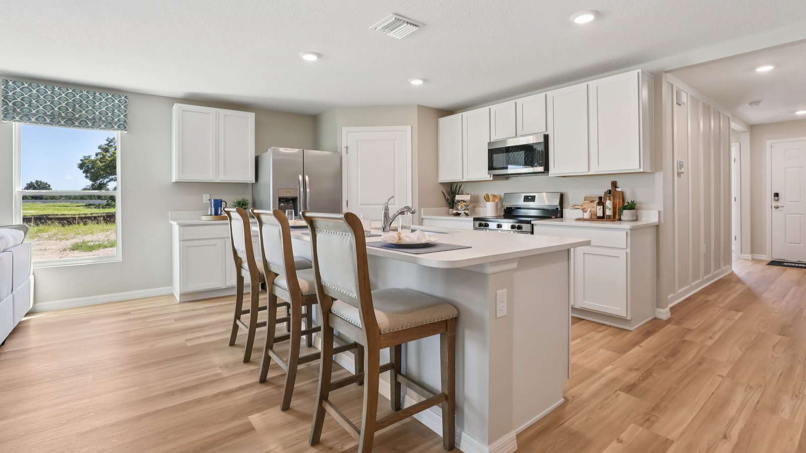 Lakeside plan — new D.R. Horton home in McGinley Landing