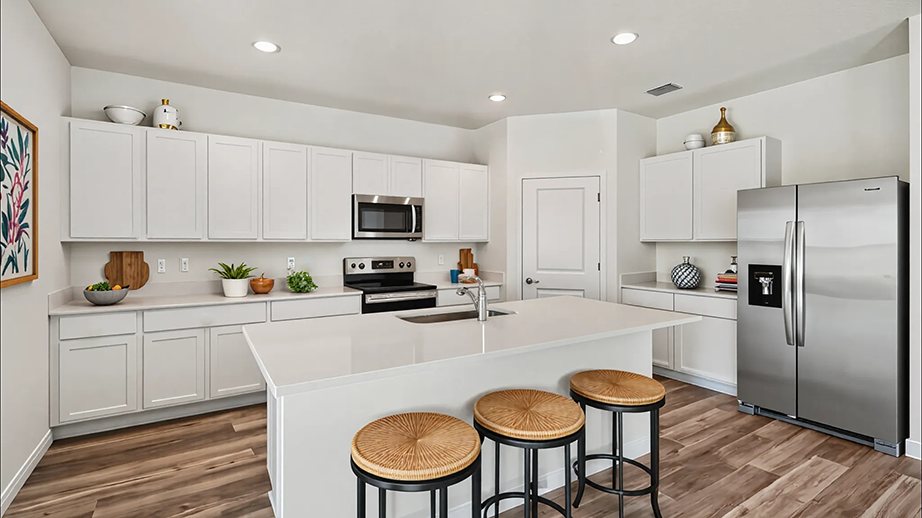 Covington plan — new D.R. Horton home in Avalon Woods