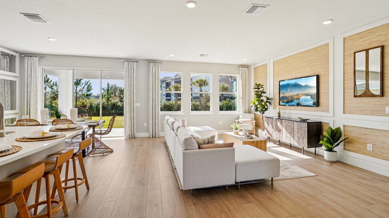 Coral plan — new D.R. Horton home in Ridge at Heath Brook