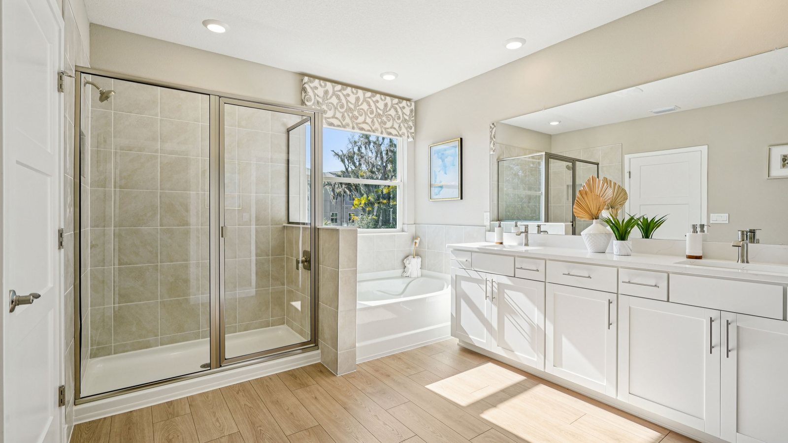 Coral plan — new D.R. Horton home in Ridge at Heath Brook