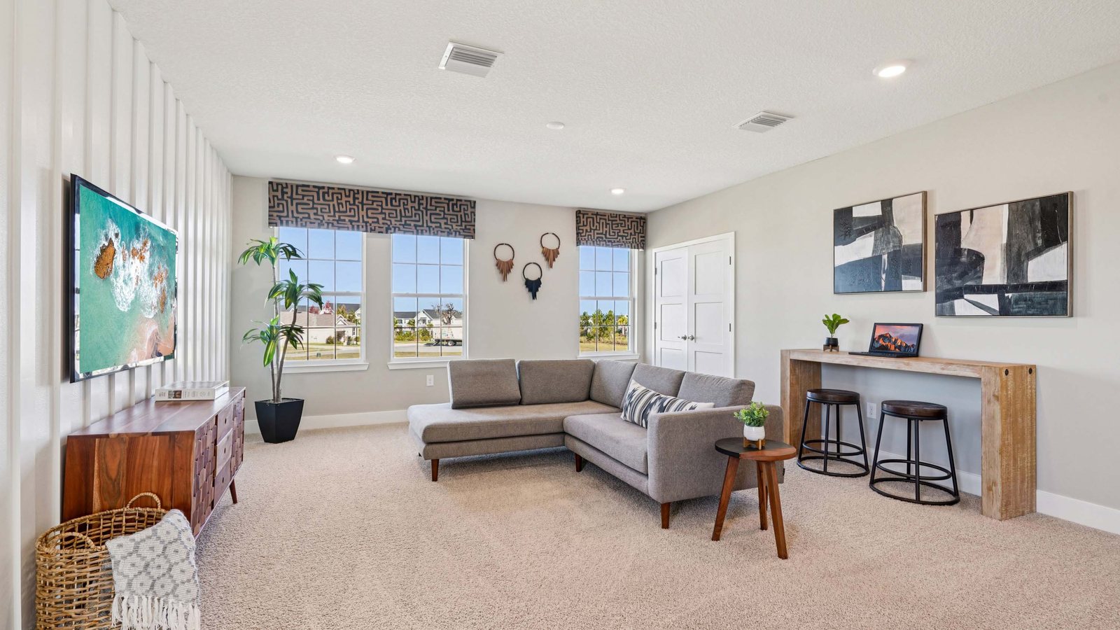 Coral plan — new D.R. Horton home in Ridge at Heath Brook