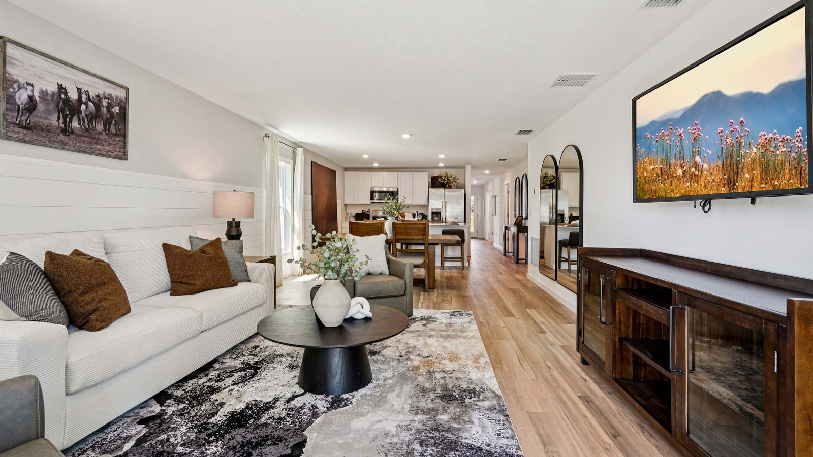 Cameron plan — new D.R. Horton home in Derby Creek