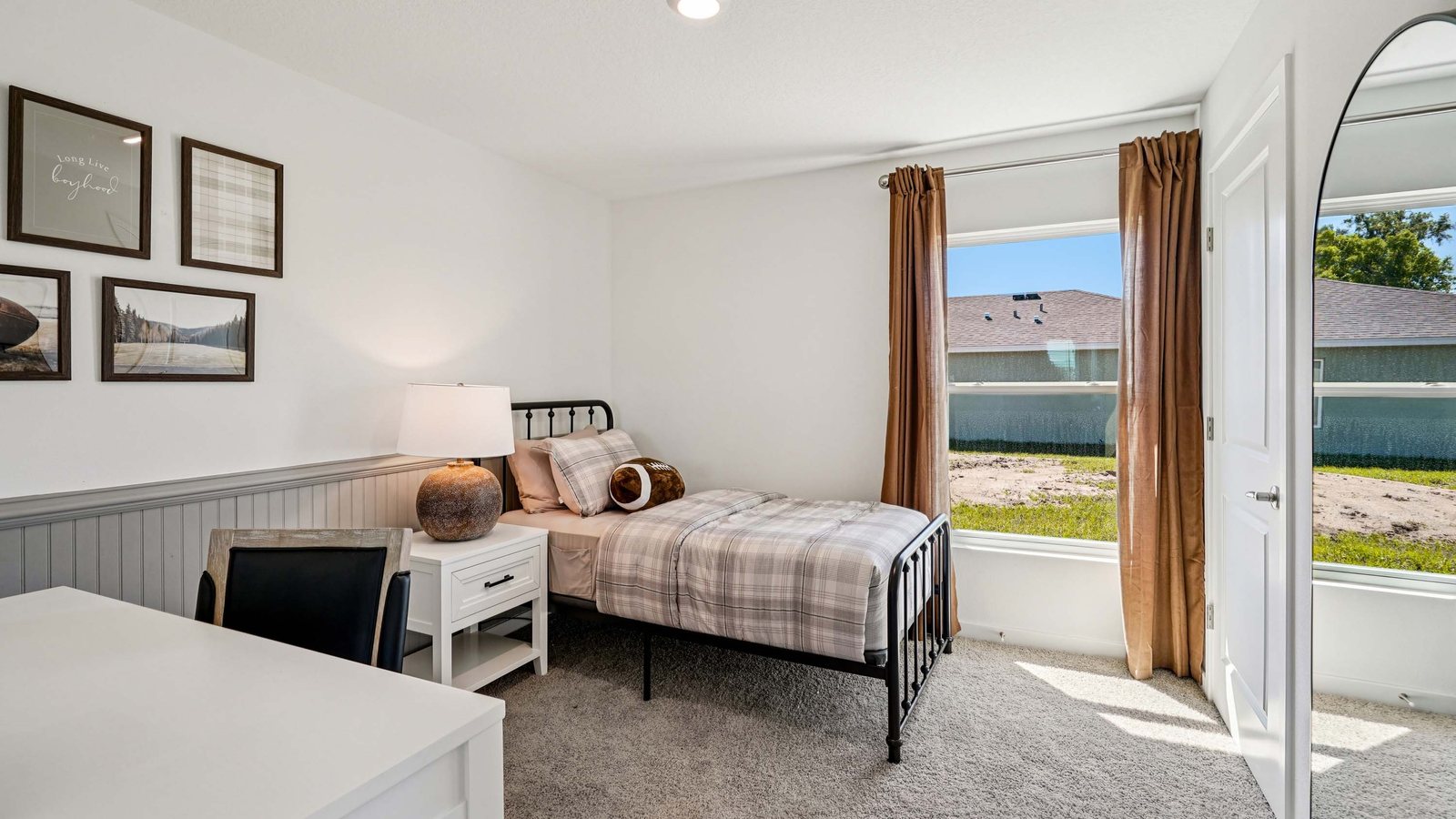 Cameron plan — new D.R. Horton home in Derby Creek