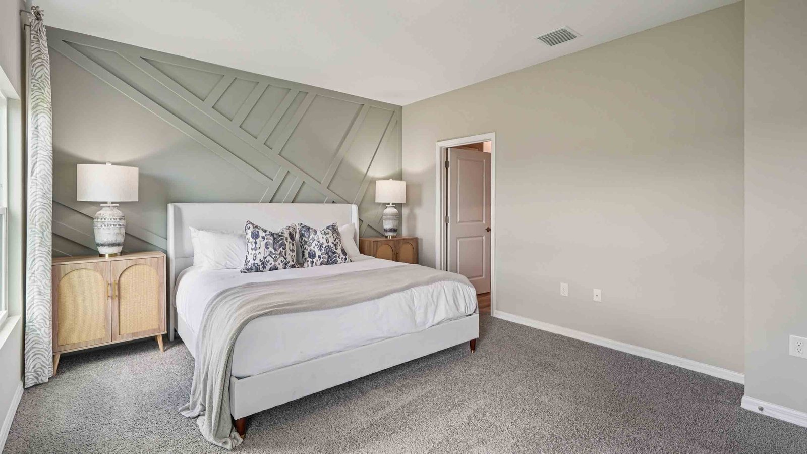 Madison plan — new D.R. Horton home in Avalon Woods