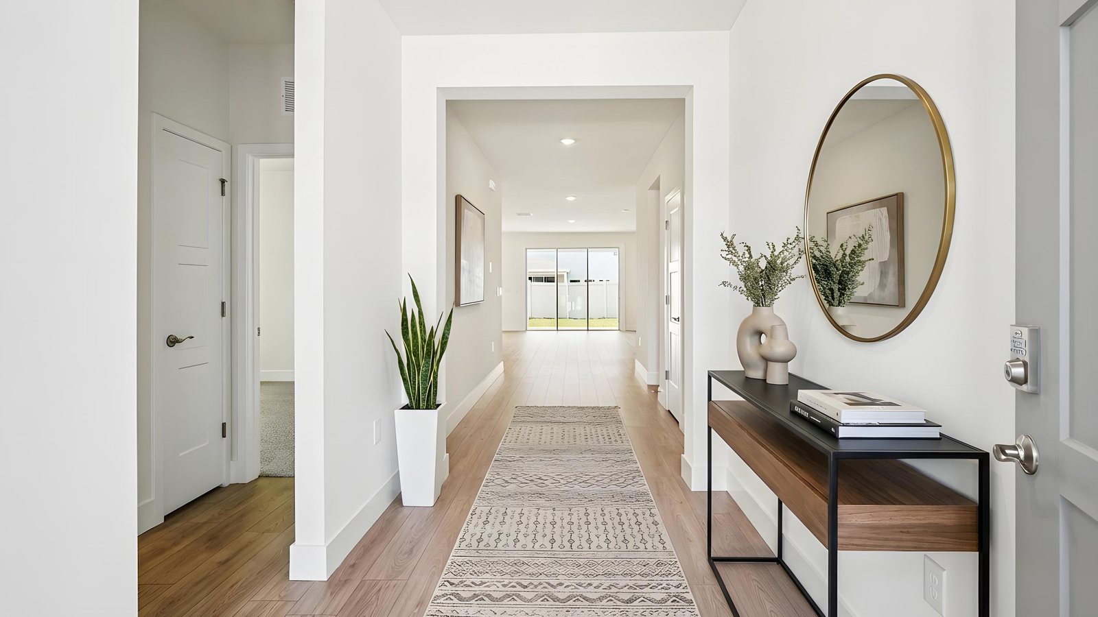 Lantana plan — new D.R. Horton home in Briarwood