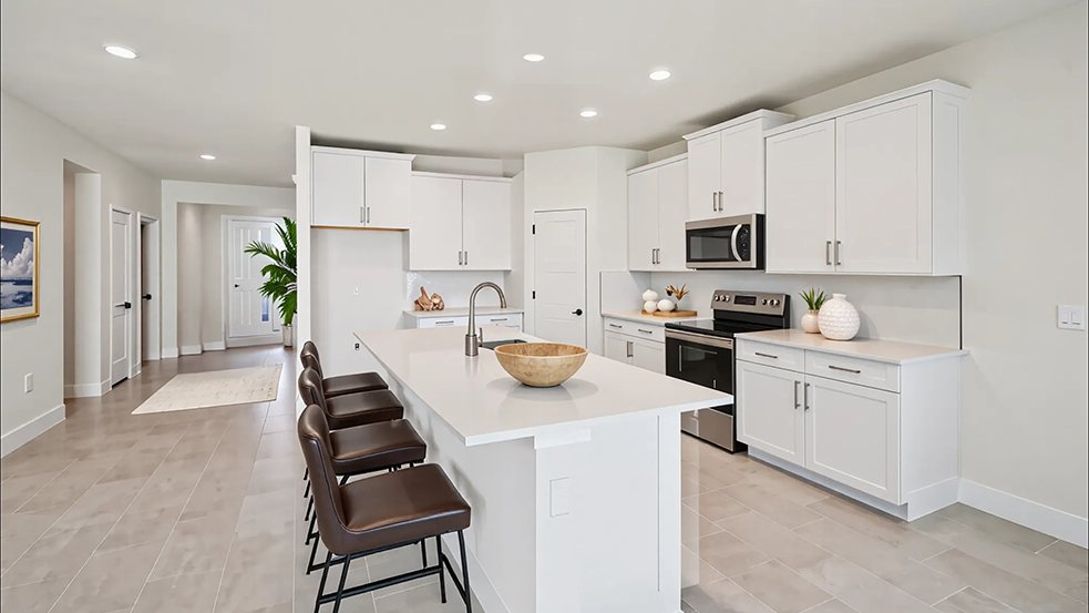 Lantana plan — new D.R. Horton home in Sandal Key