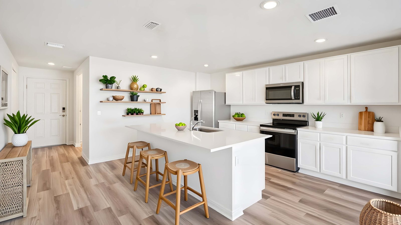 Ensley plan — new D.R. Horton home in Sandal Key
