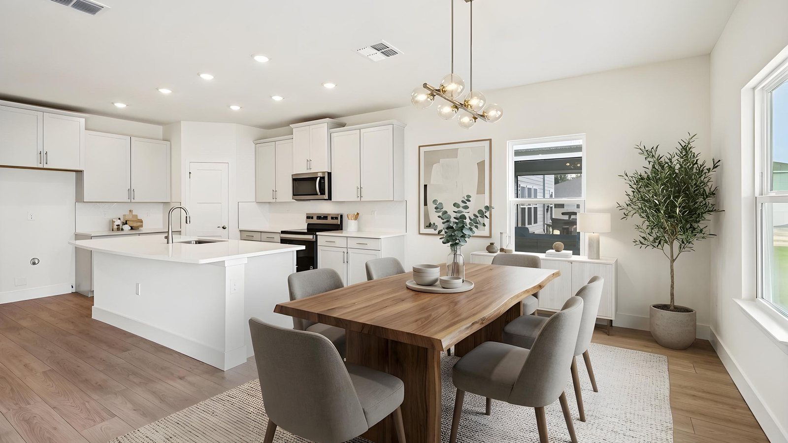 Lantana plan — new D.R. Horton home in Tartan Farms