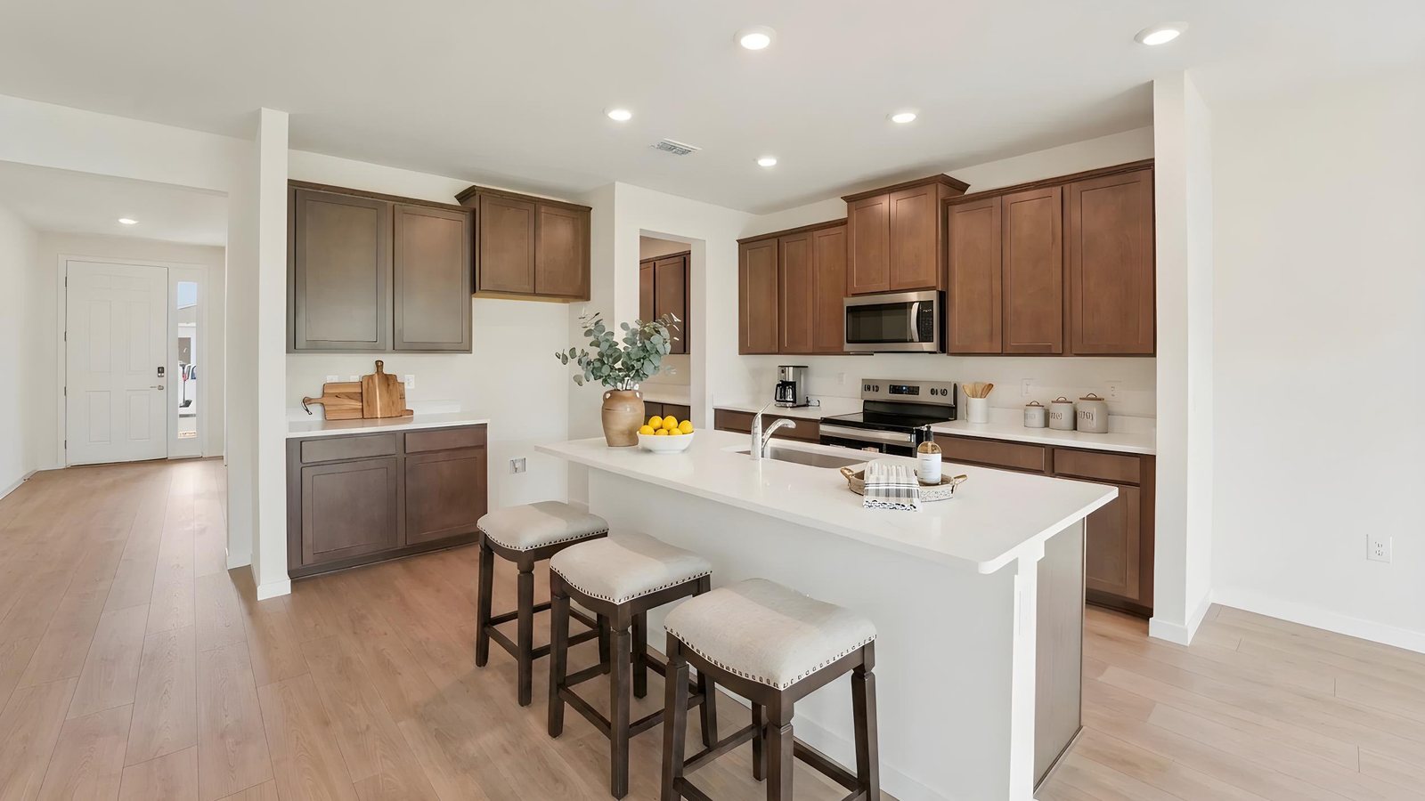 Holden plan — new D.R. Horton home in Briarwood