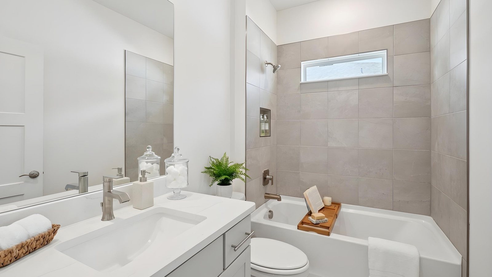 Destin plan — new D.R. Horton home in Tartan Farms