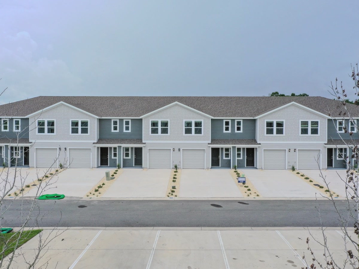 Laurel Commons new homes in Ocala, FL · Marion County